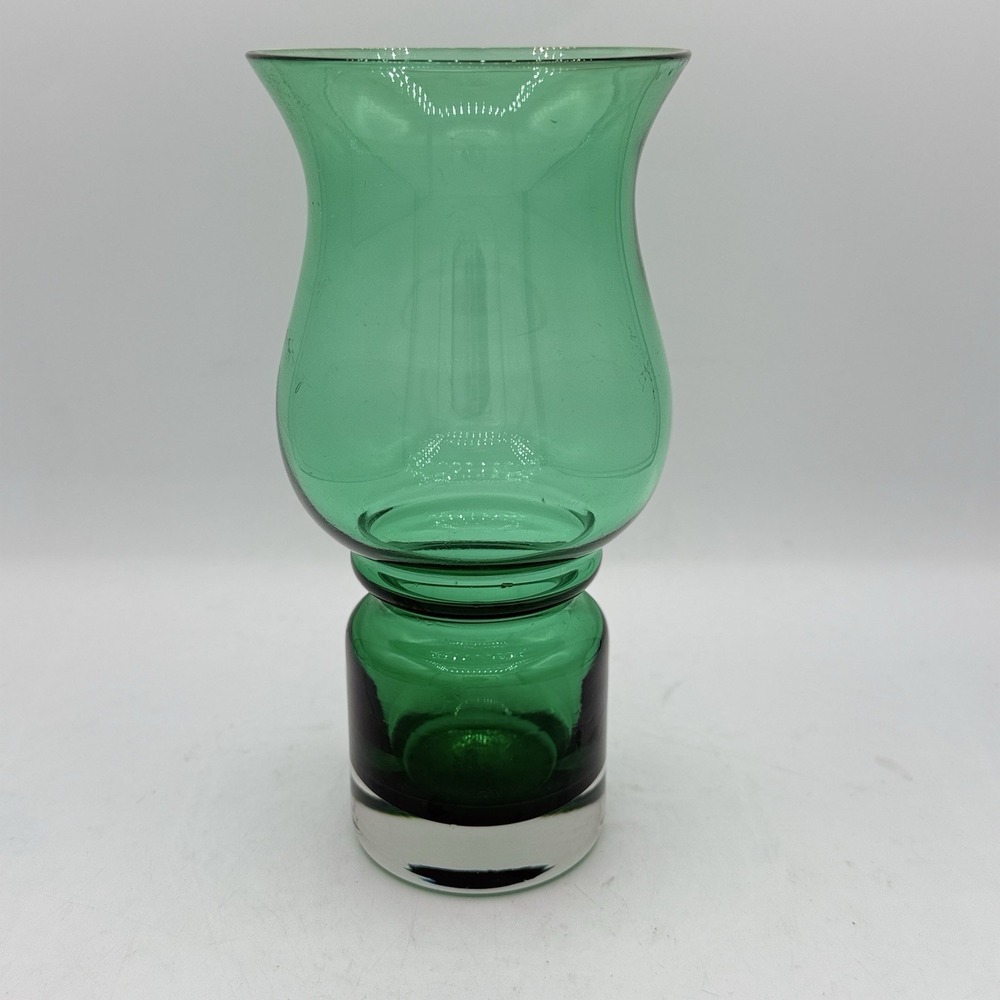 Riihimaki Finland Tamara Aladin Tulppaani Green Glass Vase 1512 Vintage MCM
